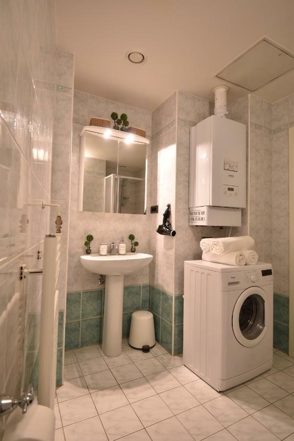 Appartement Cozy Flat By The Astronomical Clock Praag