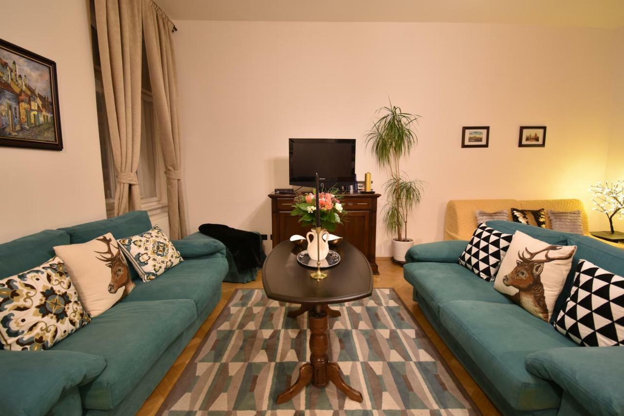 Cozy Flat By The Astronomical Clock Praag